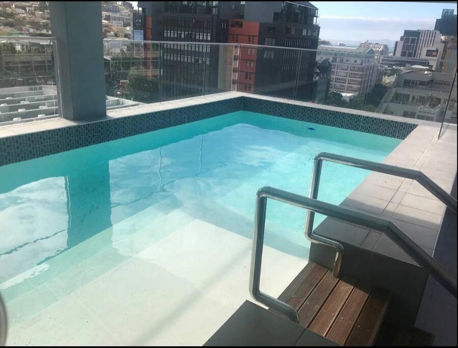 Stunning Studio Apartment In Cbd Le Cap Extérieur photo